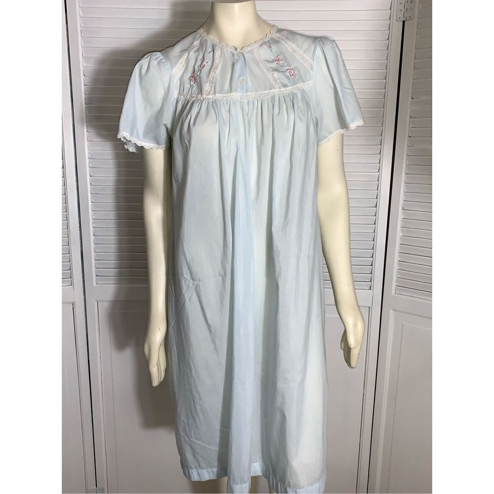 Vintage Character Baby Blue Embroidered Nightgown Medium